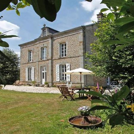 Le Presbytere Saint-Bomer-les-Forges Exterior photo